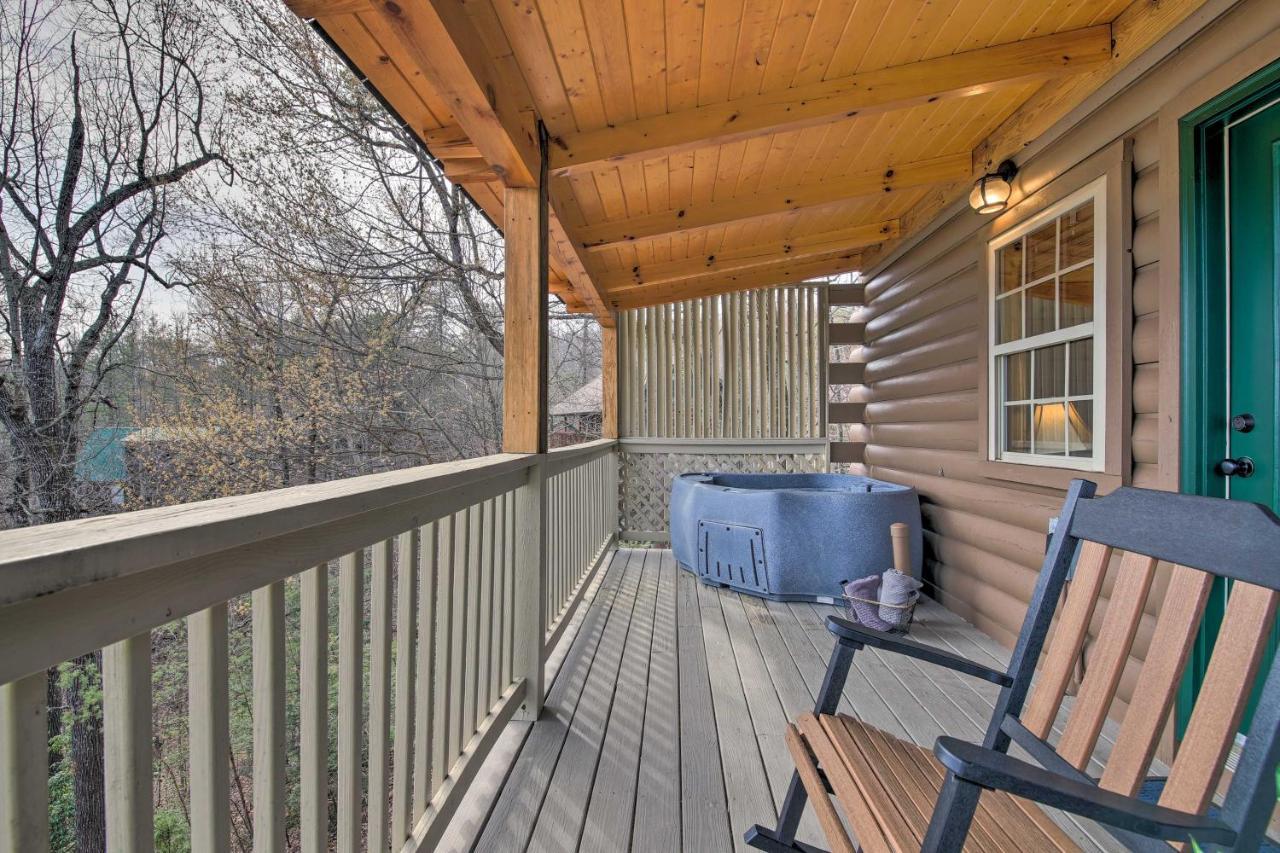 Gatlinburg Cabin With Pool Table And Hot Tub! Luaran gambar