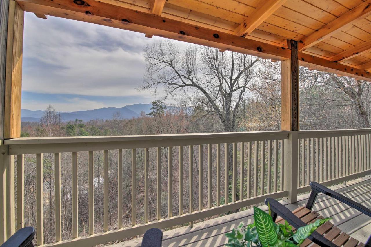 Gatlinburg Cabin With Pool Table And Hot Tub! Luaran gambar