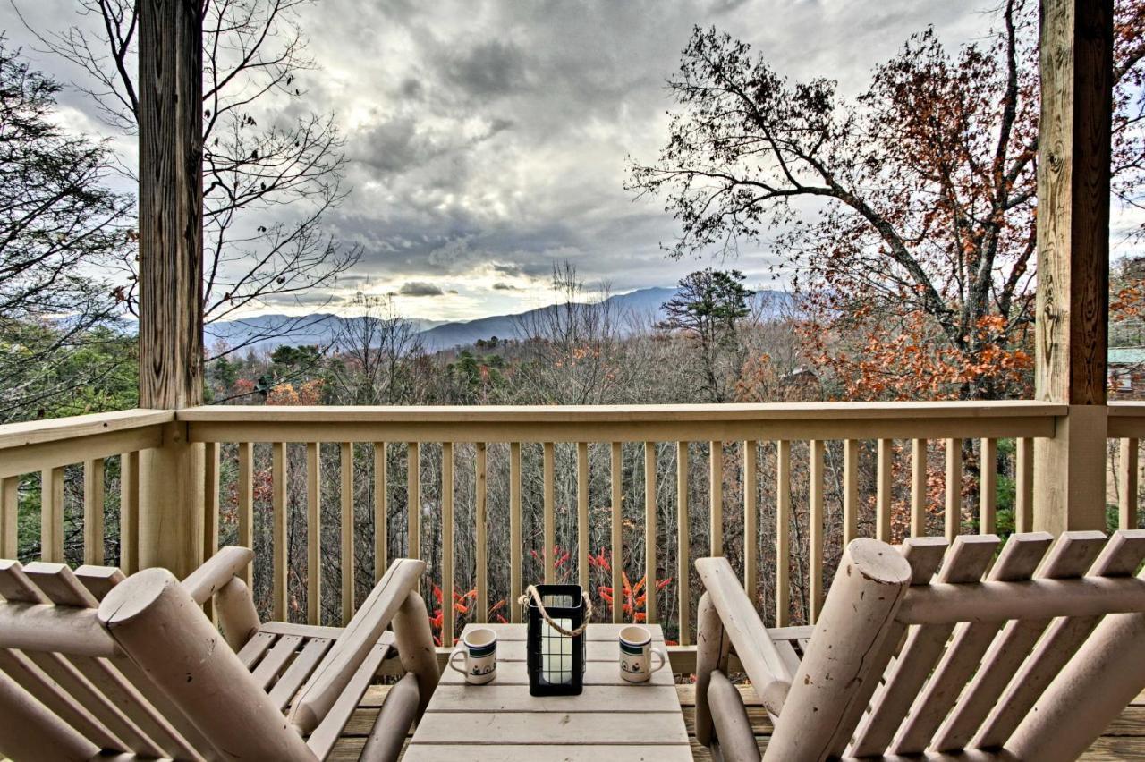 Gatlinburg Cabin With Pool Table And Hot Tub! Luaran gambar
